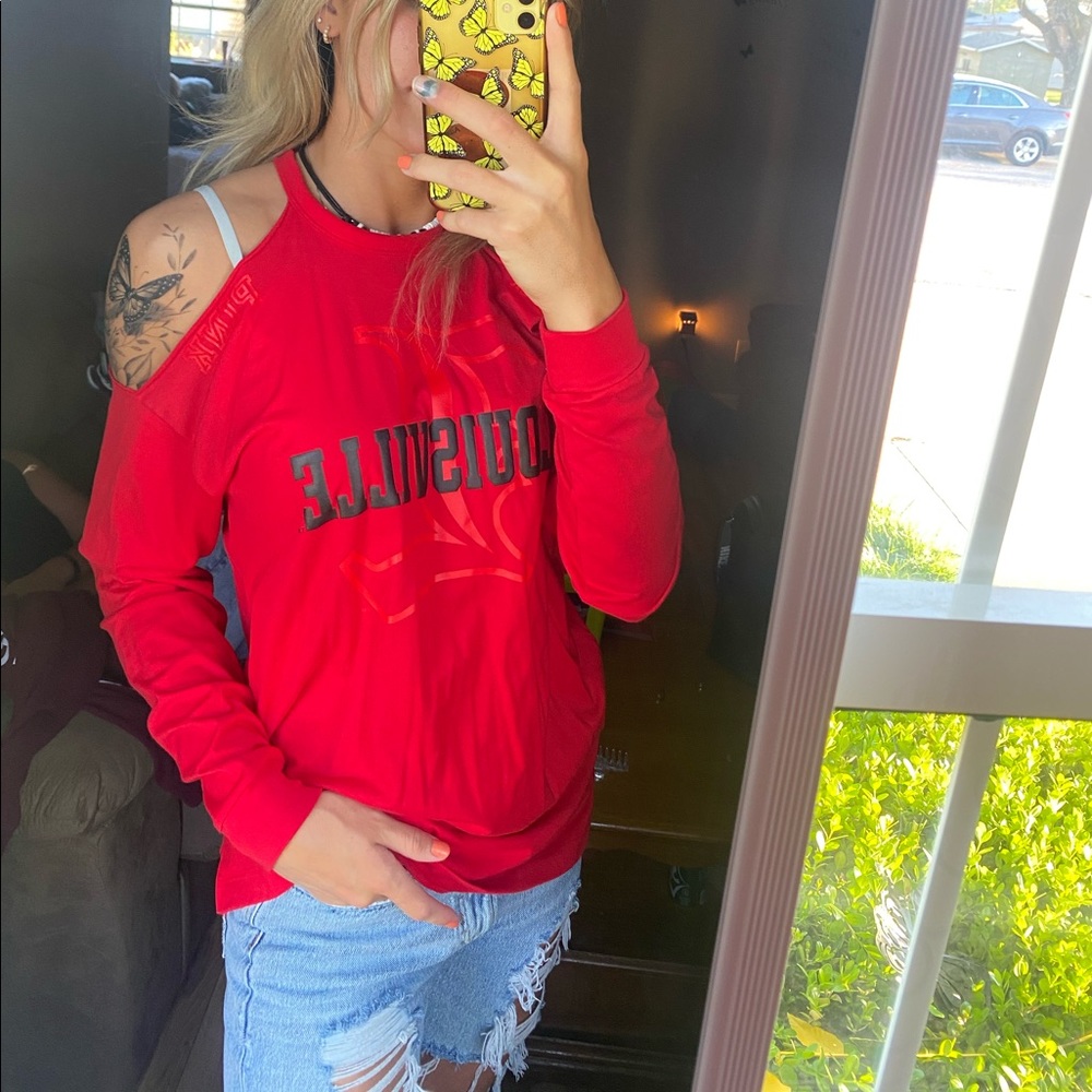 Open Shoulder Victoria Secret Louisville Tee